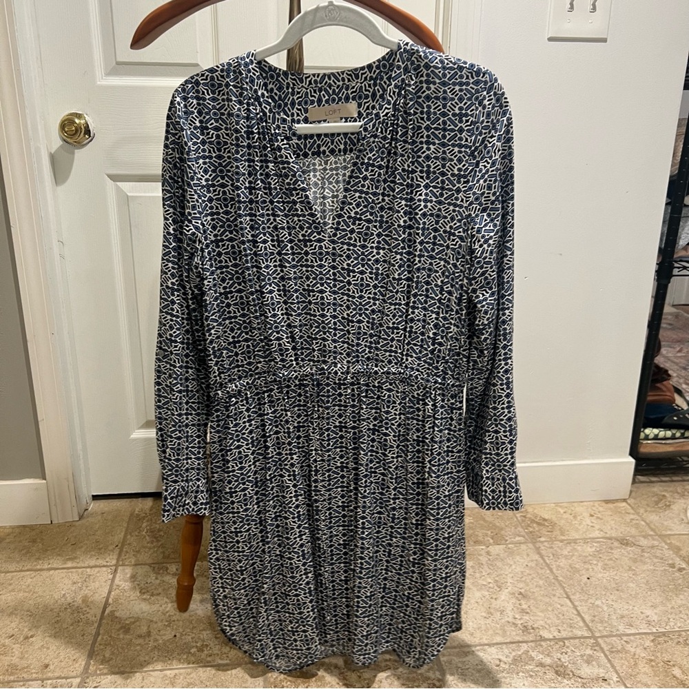 Long-Sleeve Loft Geometric Dress sz L